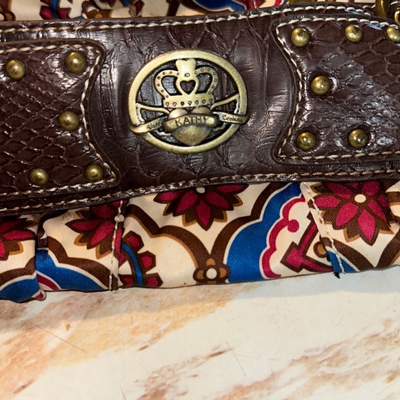 Kathy Van Zeeland purse - Picture 3 of 9